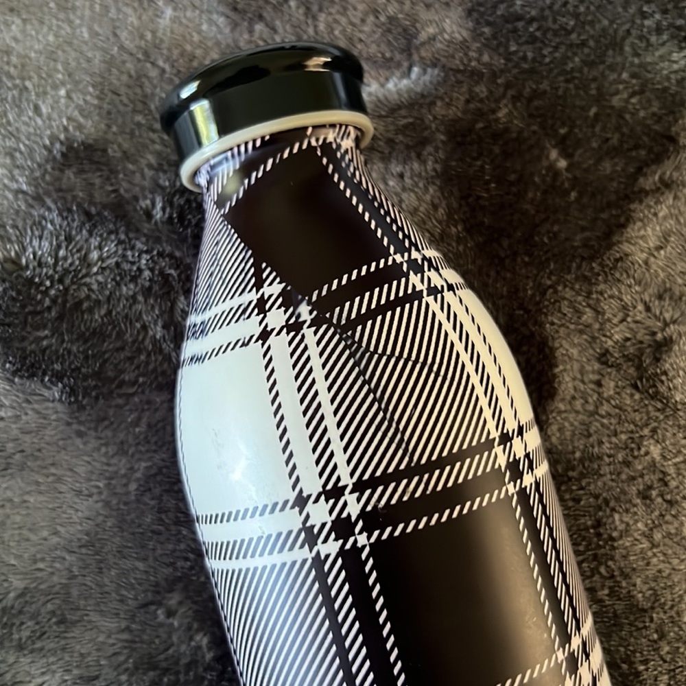Manna Insulated Water Bottle - Picture 3 of 9
